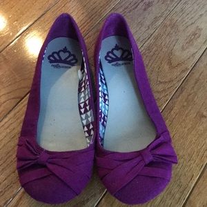 Barely used flats